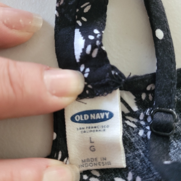 Old Navy Large Halter Top - Picture 4 of 5